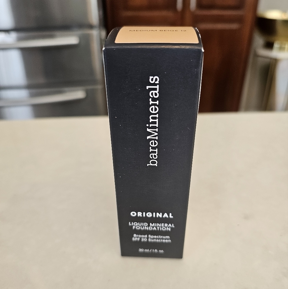 Bare Minerals Foundation Medium Beige